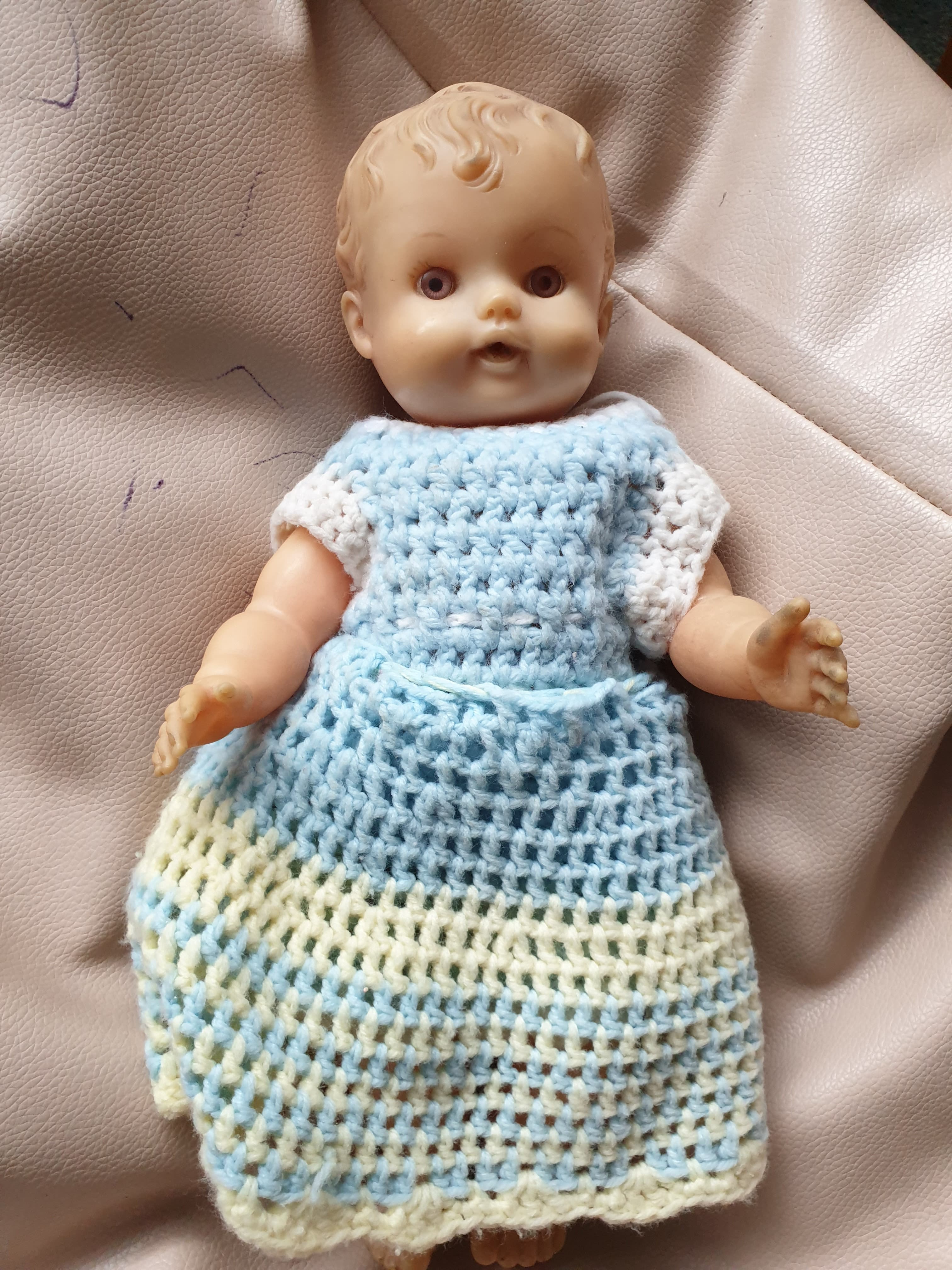 Anne's tiny tears with knitted dres from Nan